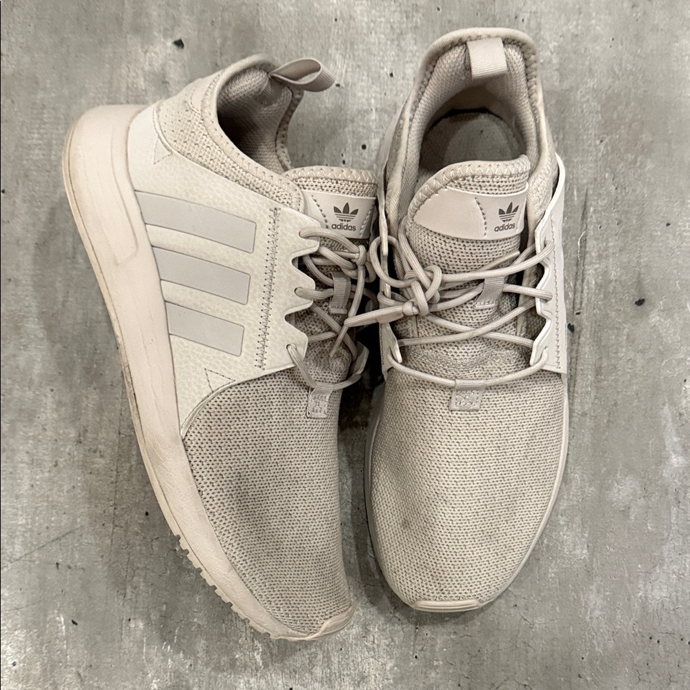 Adidas XPLR Cream Sneakers unisex